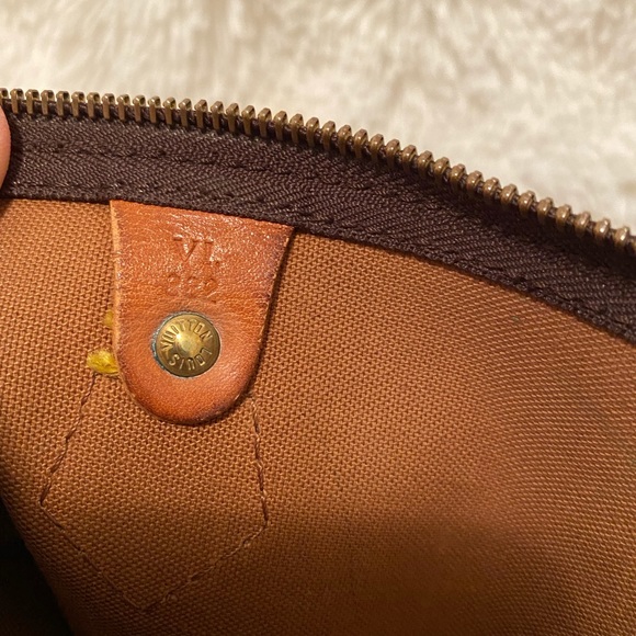 Louis Vuitton Viintage Monogram Speedy 35 - Picture 12 of 14